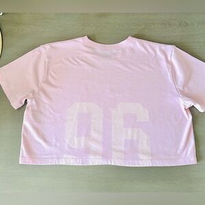 Under Armour Pink Crop Tee Women’s Sm or Youth Lg Loose Fit Athleisure